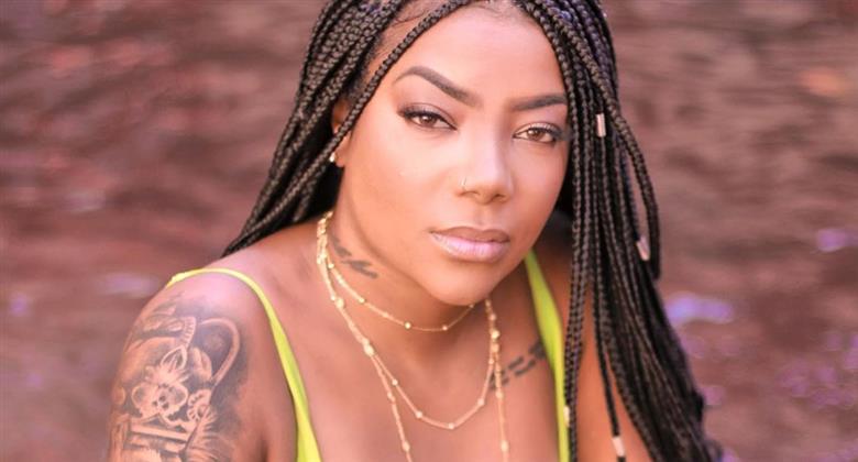 Ludmilla Exibe Bumbum De Biqu Ni Fio Dental Em Ensaio Fotogr Fico Redetv