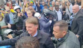 Bolsonaro participa de motociata nos EUA