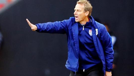 Jurgen Klinsmann, técnico dos EUA, foi uma das referências do futebol alemão na década de 1990