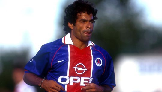 Um dos principais ídolos da história do PSG, Raí ganhou todos os títulos nacionais possíveis e ainda abocanhou uma Recopa Europeia, em 1996