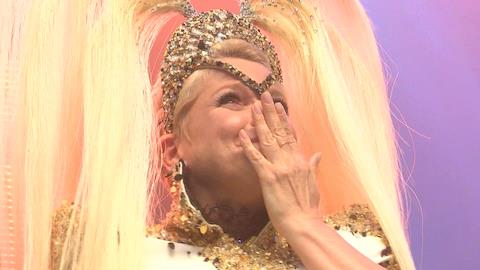 Xuxa se assusta com sucesso de retorno aos palcos: 