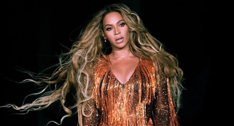 Beyoncé é Eleita Pela Bbc A Mulher Mais Poderosa Da Música Em 2018 Redetv