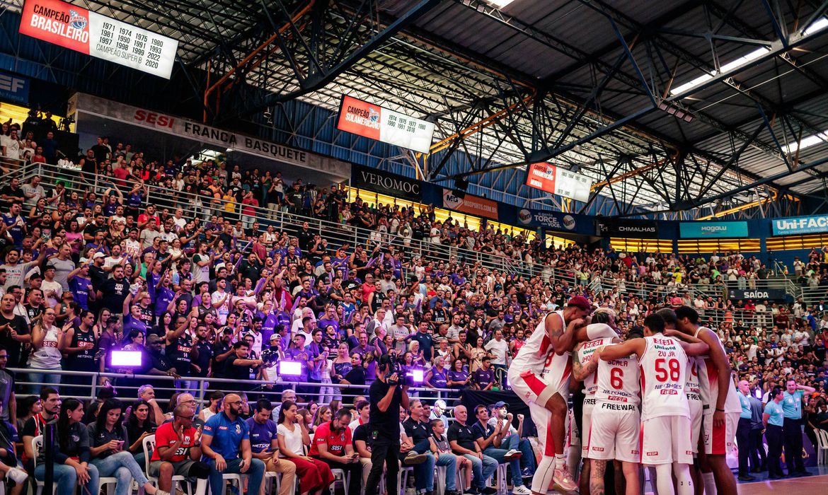 Veja fotos do título mundial inédito do Sesi Franca Basquete