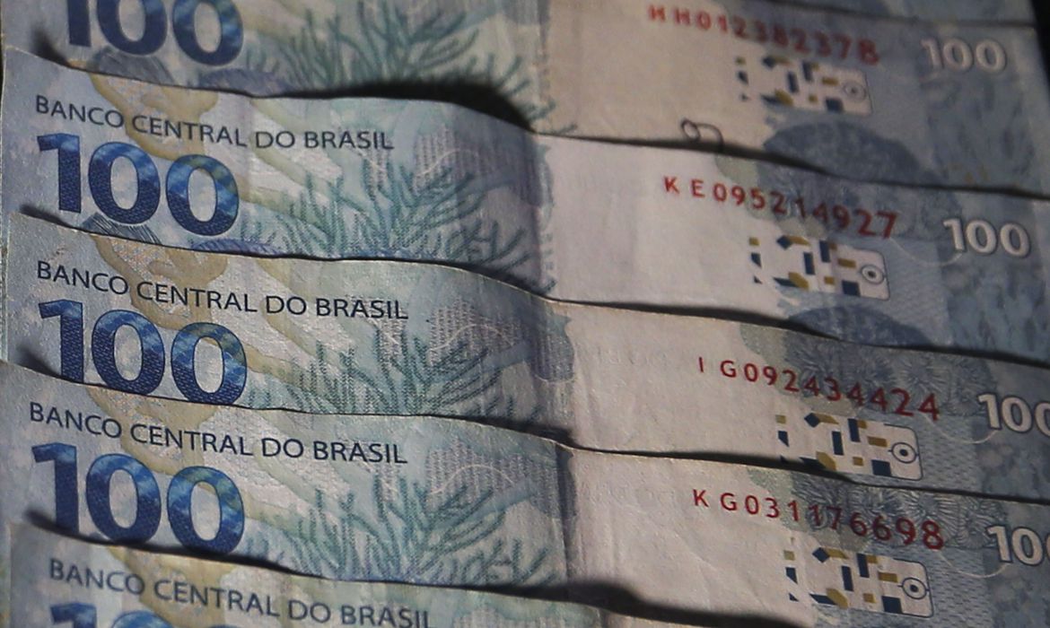 #Brasil: Salário mínimo sobe para R$ 1.302 em 1º de janeiro
