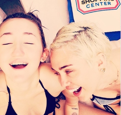 Irmã De Miley Cyrus Surpreende Com Semelhança Redetv 8672
