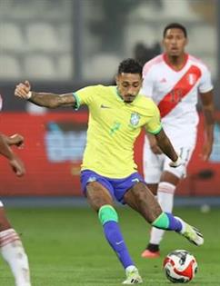 Brasil enfrenta seleção peruana em Brasília pelas Eliminatórias