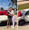 Eduardo Costa presenteia filha com carro de R$ 140 mil