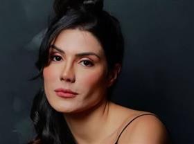 Atriz de novela bíblica estreia em site adulto 