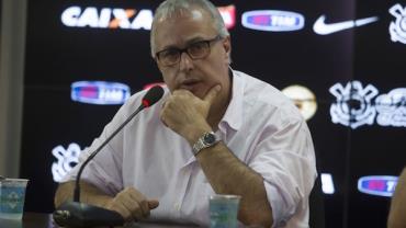 Presidente do Corinthians explica nota agradecendo Drogba: "Ele não nos menosprezou"