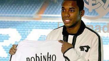 Jornal espanhol diz que Robinho iniciou "maldição" da camisa 10 do Real Madrid