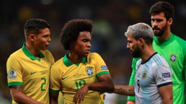 Lesão tira Willian da final da Copa América