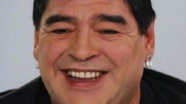 Maradona é enterrado e mundo chora a perda