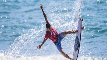 Tóquio: oitavas do surfe começam neste domingo com quatro brasileiros