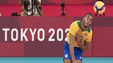 Brasil bate EUA e se recupera no vôlei masculino