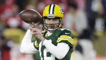 Aaron Rodgers renova com o Packers pelo maior salário da história na NFL