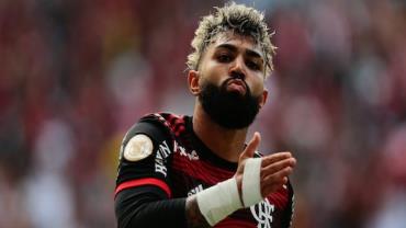 Gabigol completa 200 jogos pelo Flamengo e atinge marca de 100 gols no Brasileirão