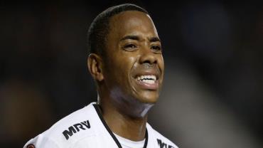 Brasil nega pedido de extradição de Robinho para a Itália