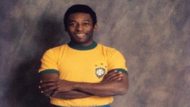 Pelé faz postagem do hospital e agradece homenagem do Catar