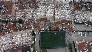 Jogadoras de vôlei estão desaparecidas após terremoto na Turquia