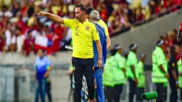 Vítor Pereira vive últimas horas como treinador do Flamengo, diz site