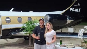 Ídolo do Galo, Hulk compra avião de R$ 40 milhões