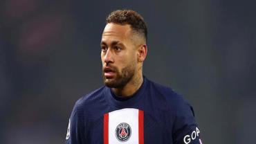 PSG quer se livrar de Neymar e Verratti para se reerguer com Mbappé, diz jornal