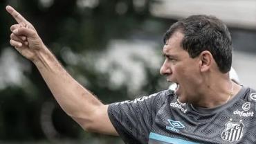 Santos deve pagar multa milionária pela contratação de Carille