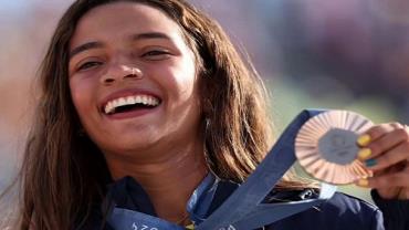 Paris 2024: saiba quanto Rayssa Leal recebeu após ganhar medalha de bronze