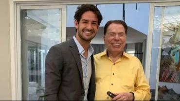 Alexandre Pato presta homenagem ao sogro Silvio Santos após seu falecimento