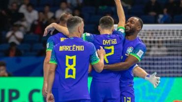 Brasil garante vaga na final da Copa do Mundo de futsal