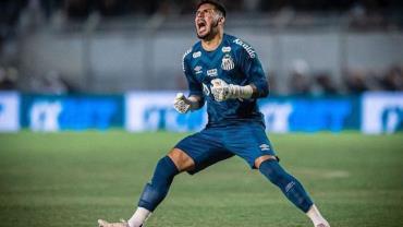 Goleiro do Santos escapa de assalto premeditado por criminosos que tinham o atleta como alvo