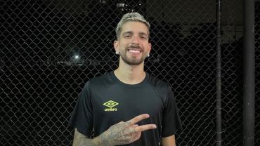 Exclusivo! Filho de Túlio Maravilha, Tulinho critica comparações com o pai e mira no Fut7: "Tenho minha história"