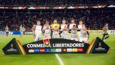 Jogadores do Flamengo passam por tentativa de assalto e carro de Rossi é baleado no Rio de Janeiro
