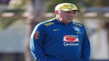 Ancelotti comanda primeiro treino com a seleção brasileira e esboça possível time titular; confira