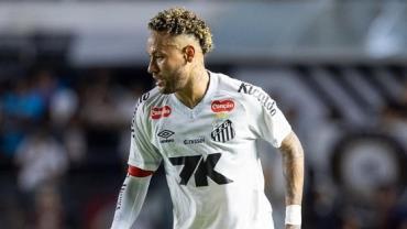Neymar treina sem limitações no Santos mesmo com lesão no menisco