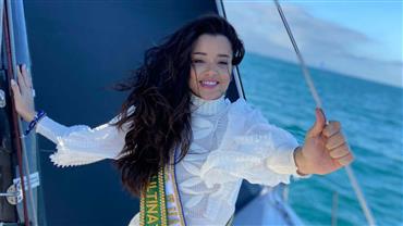Miss Ilhabela veleja na Semana Internacional de Vela