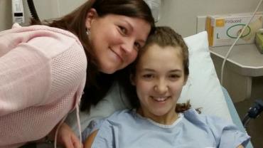 Mãe e filha descobrem câncer em intervalo de 13 dias, e fazem tratamento juntas