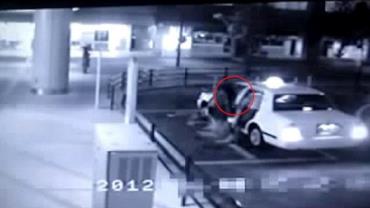 Vídeo flagra suposto fantasma entrando em táxi no Japão