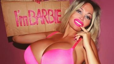 "Barbie humana" afirma já ter gasto mais de R$ 130 mil em cirurgias plásticas