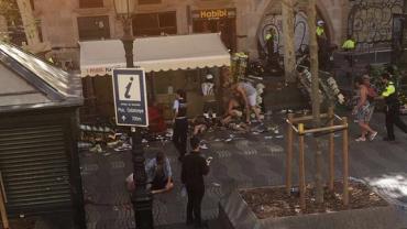 Simpatizantes do EI celebram na web atentado em Barcelona