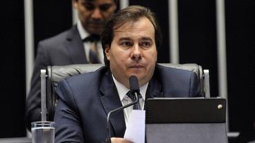 Rodrigo Maia diz que PGR "tomará decisão correta" sobre delações da JBS