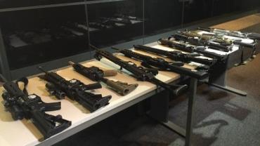 Operação integrada prende criminosos e apreende armas e munição na Rocinha