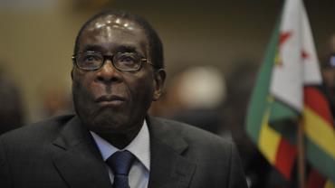 Partido do Zimbábue expulsa Mugabe da liderança