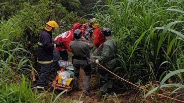 Casal é encontrado com vida 36 horas após acidente em Santa Catarina