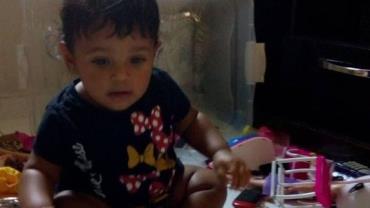 "Acabaram com a minha vida", diz mãe de bebê morta em atropelamento no Rio