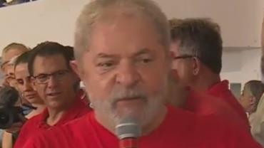 Em reunião, PT reafirma pré-candidatura de Lula