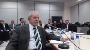 Defesa de Lula tenta levar para Brasília recurso para tirar Moro de caso de Atibaia