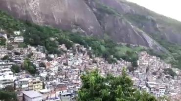 Polícia entra em confronto com criminosos em manhã de tiroteio na Rocinha