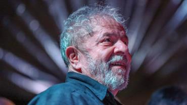 Polícia Federal negocia com defesa para que Lula se apresente