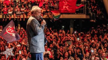 Lula não é considerado foragido, diz Justiça Federal